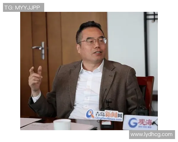彭显宸正式加盟重庆铜梁龙开启新征程期待表现提升